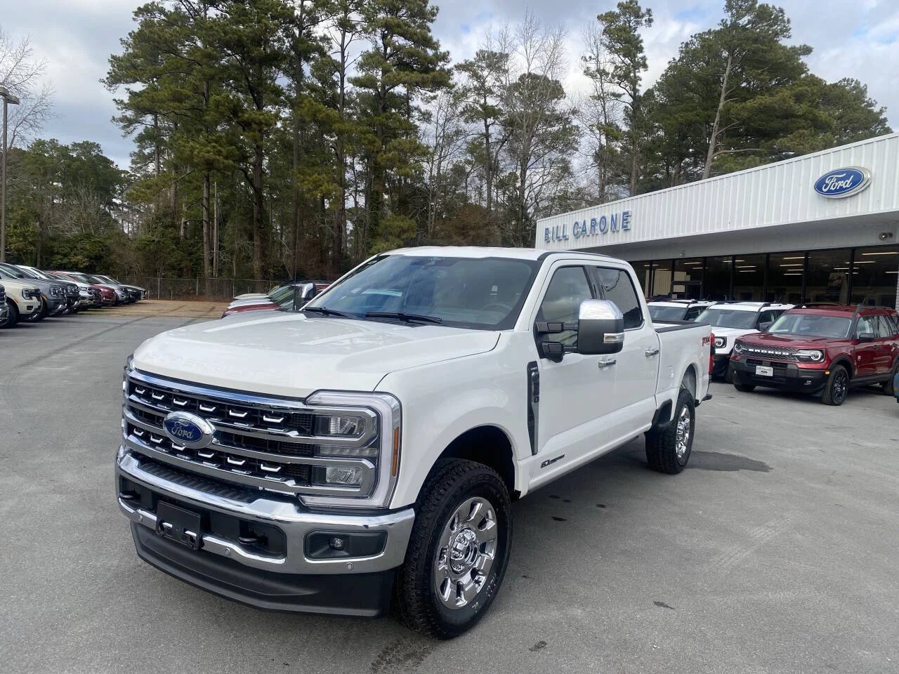 New 2026 Star White Metallic Tri-Coat Ford F-250® Lariat® image 1