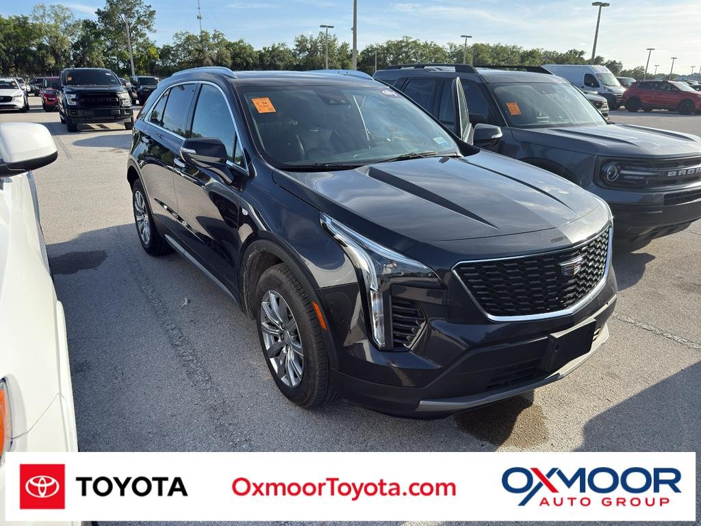 2023 Cadillac XT4 Premium Luxury