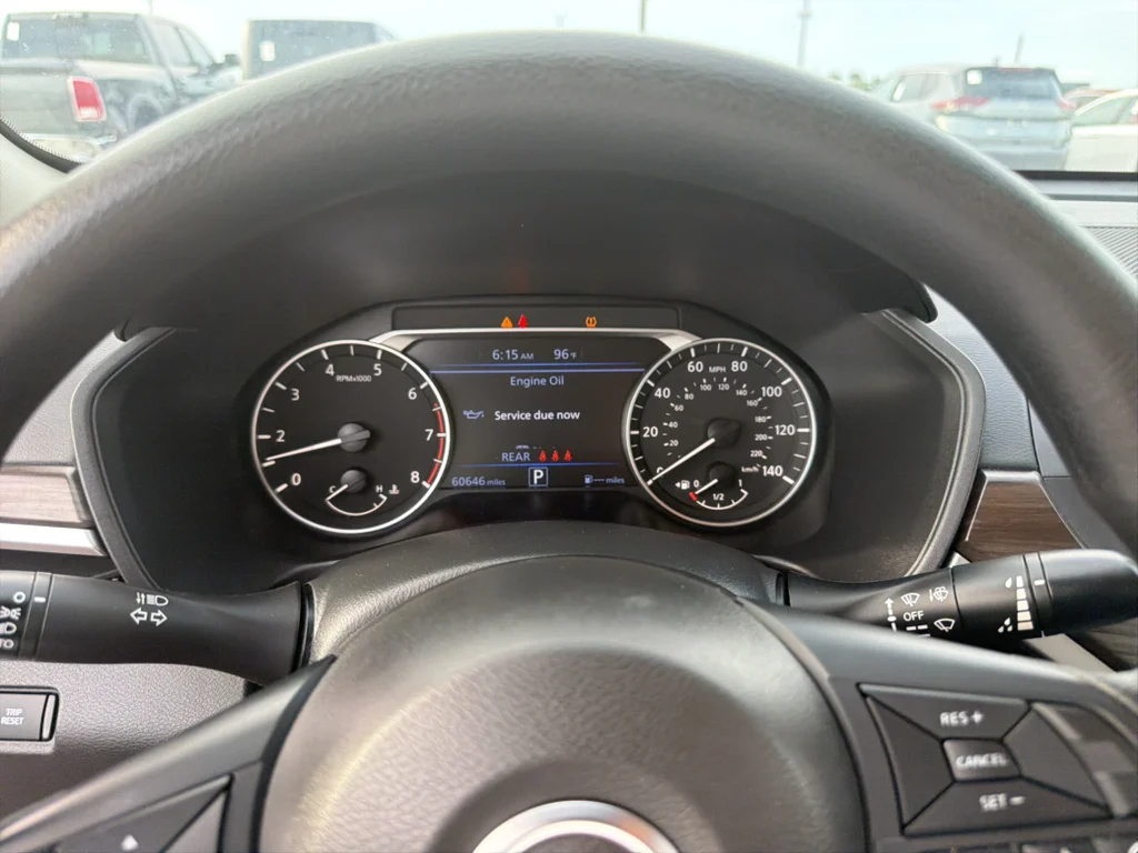 Used 2024 Gun Metallic Nissan 2.5 SV image 6