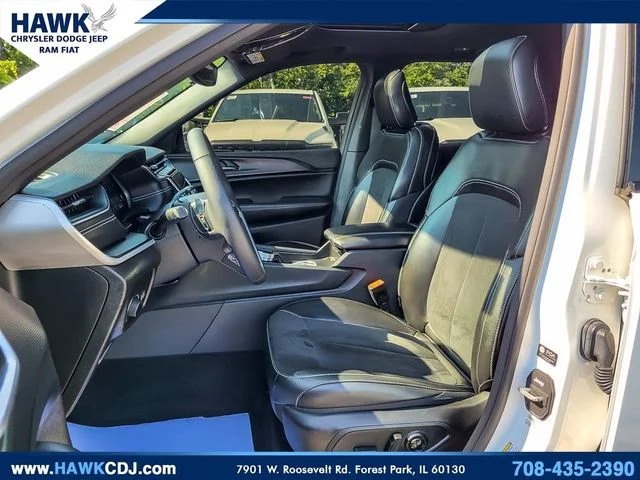 Certified Used 2024 White Jeep Altitude X image 9