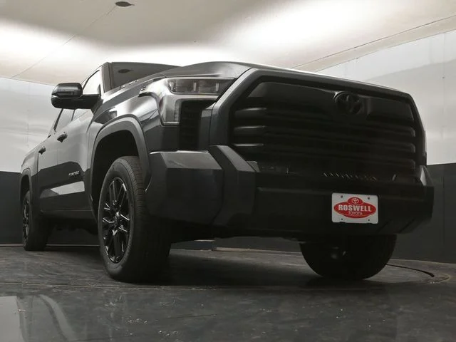 2026 Toyota Tundra Limited - Photo 17
