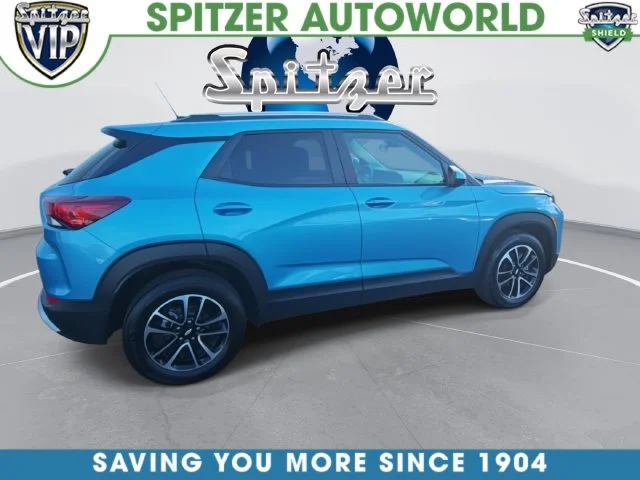 Used 2025 Blue Chevrolet LT image 15