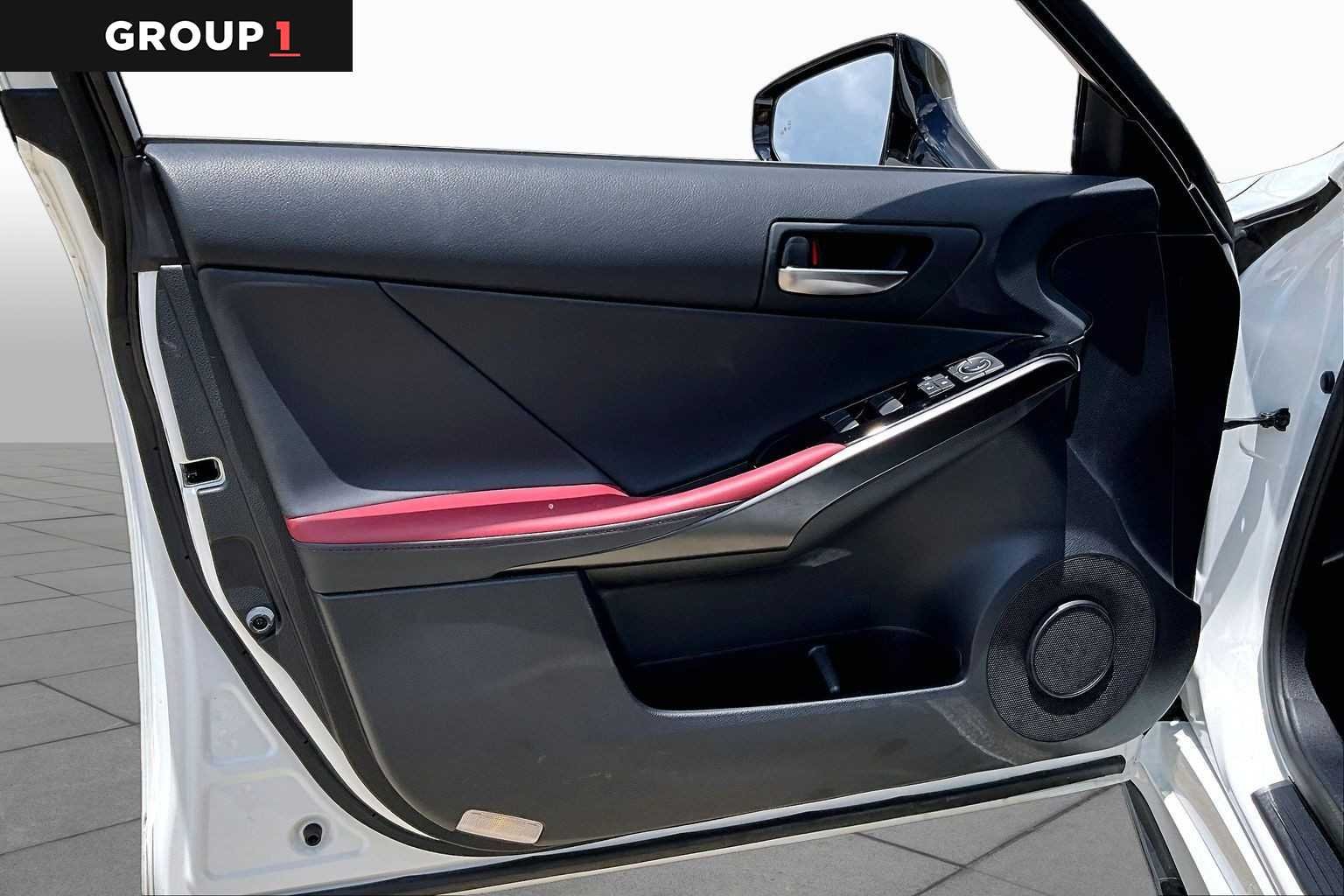 Used 2025 Ultra White Lexus F SPORT Design image 20