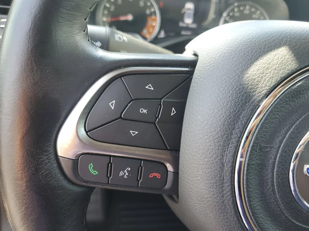 Used 2020 Black Jeep Limited image 15