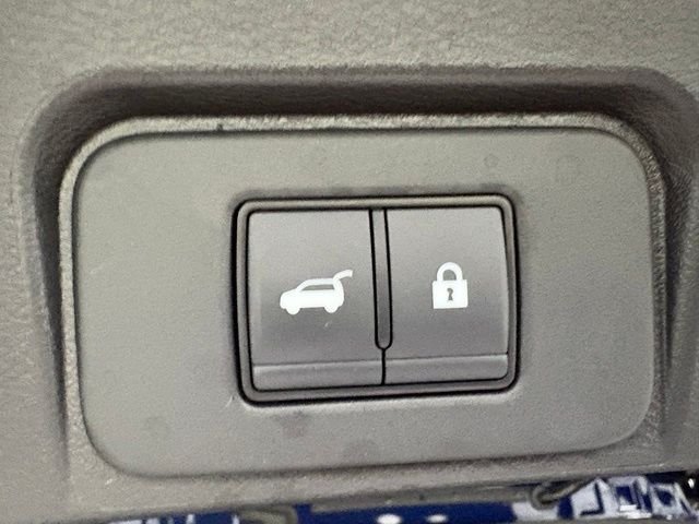 Used 2025 Blue Nissan SV image 8
