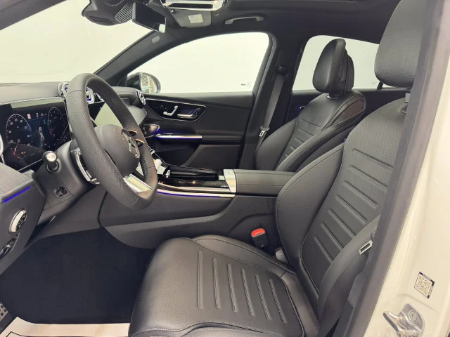 New 2026 Polar White Mercedes-Benz GLC 300 Coupe image 18