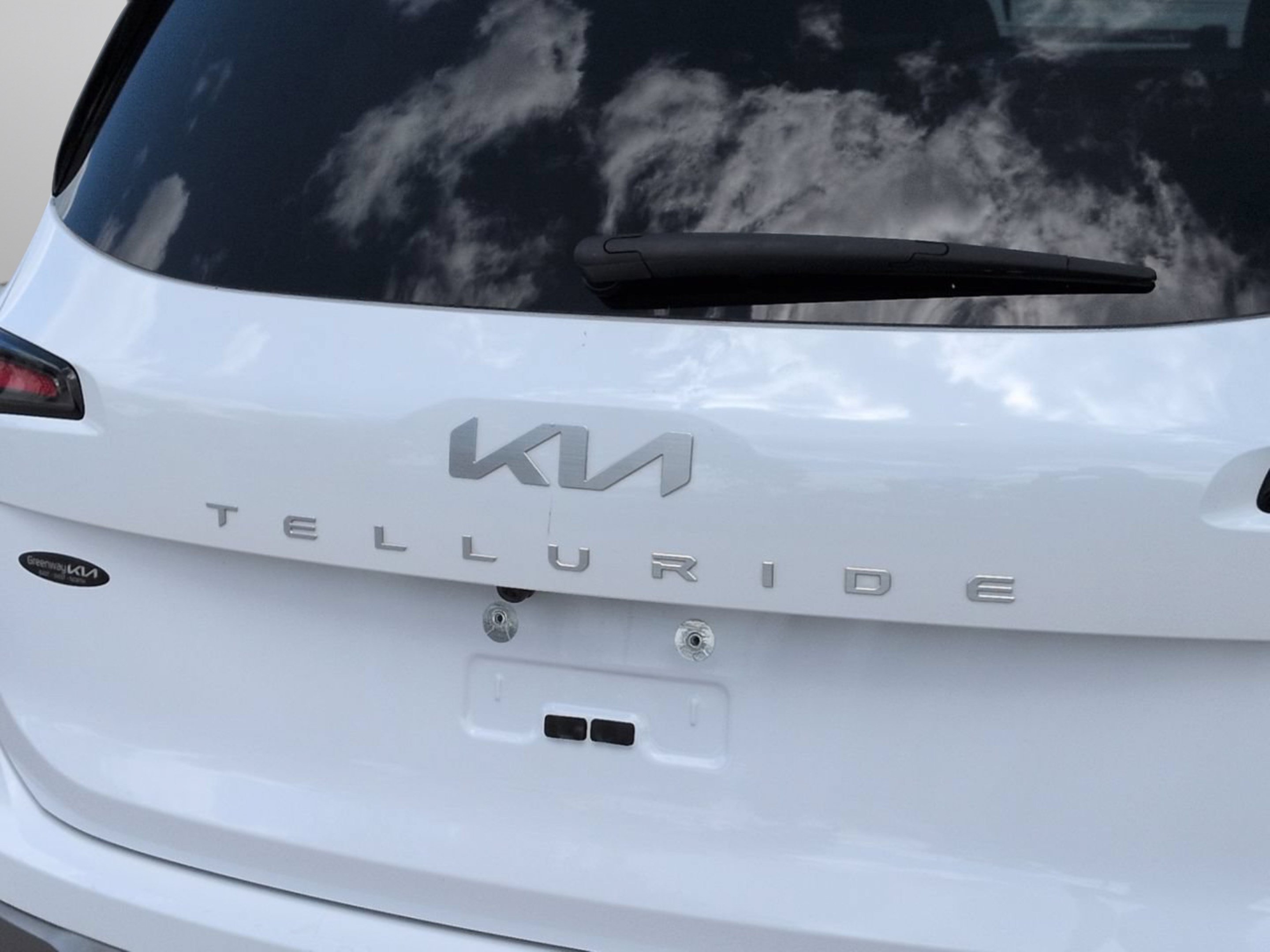Used 2023 Glacial White Pearl Kia SX X-Pro image 15