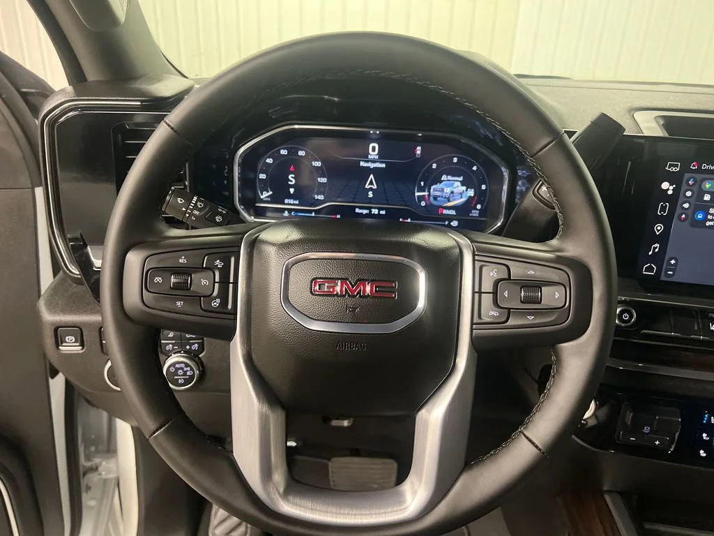 2025 GMC Sierra 2500HD SLT - Photo 18