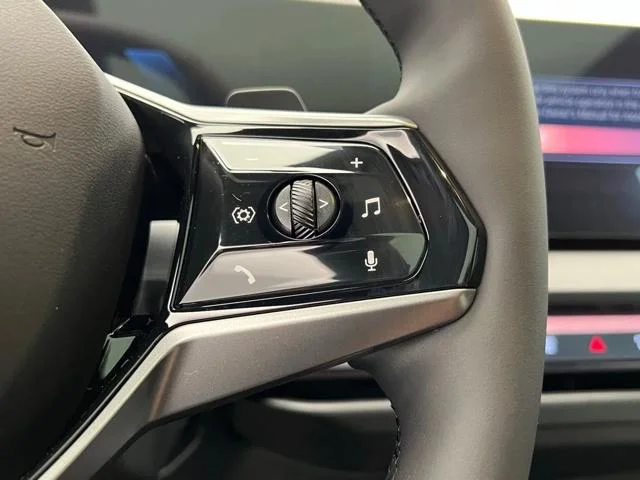 New 2026 Dune Grey Metallic BMW 30 xDrive image 17