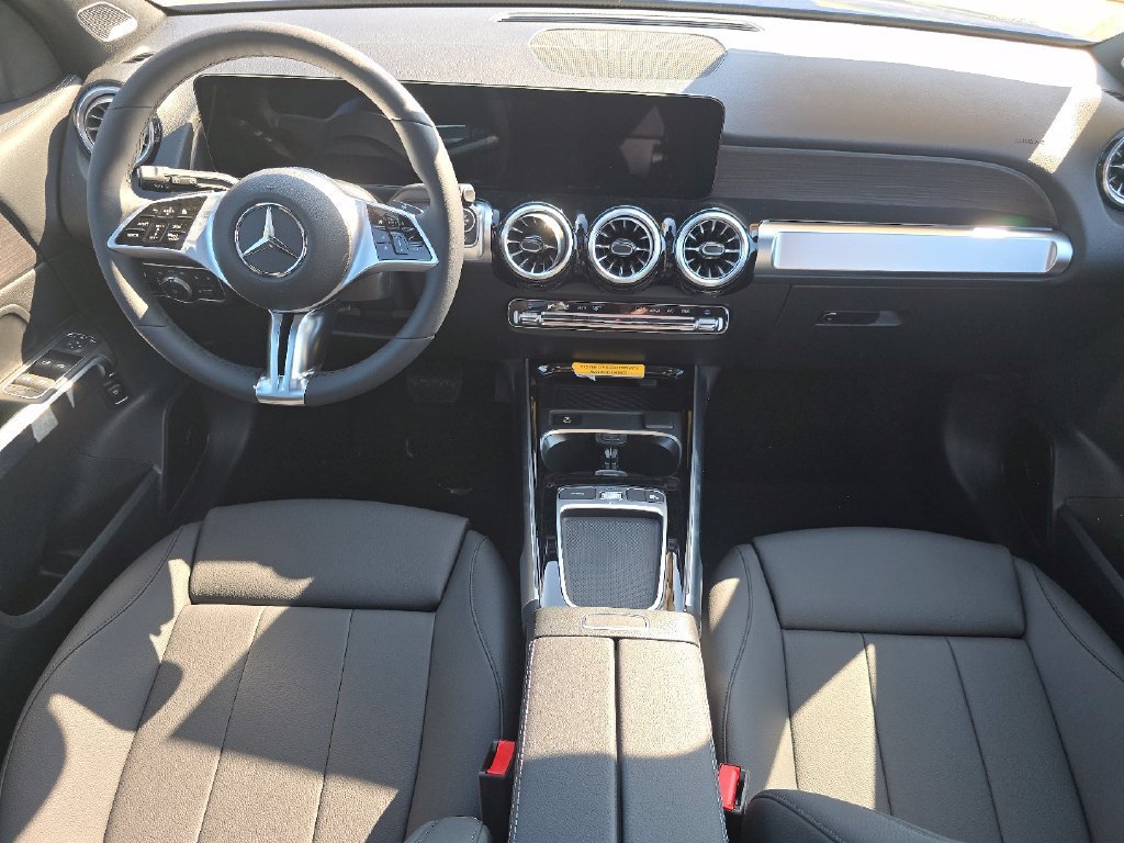 New 2026 Starling Blue Metallic Mercedes-Benz GLB 250 image 60
