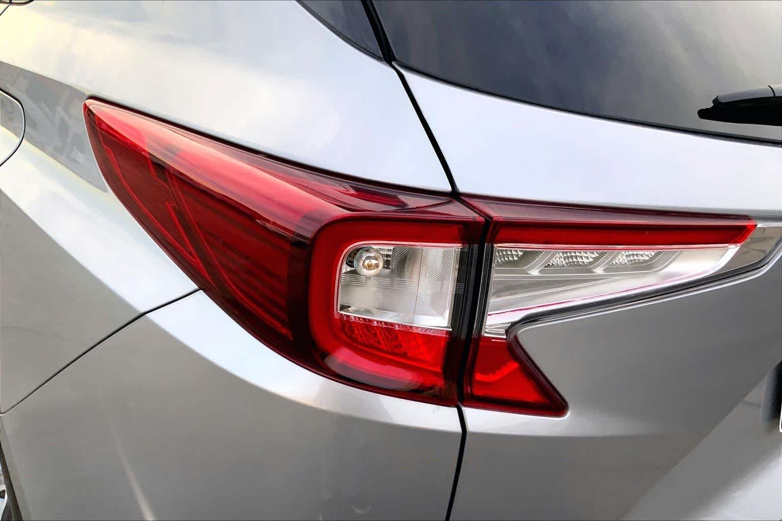Used 2024 Lunar Silver Metallic Acura w/Technology Package image 28