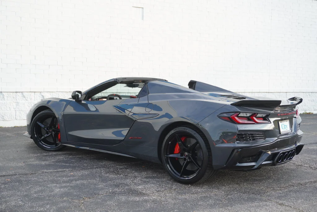 2027 Chevrolet Corvette 2LZ - Photo 15