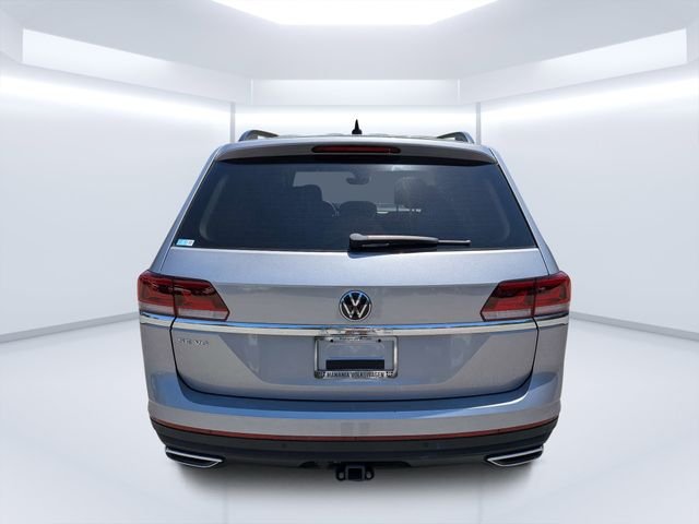 Certified Used 2023 Silver Volkswagen 3.6L V6 SE w/Technology image 4