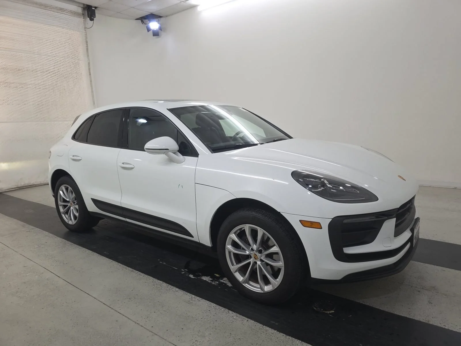 Used 2024 White Porsche  image 5