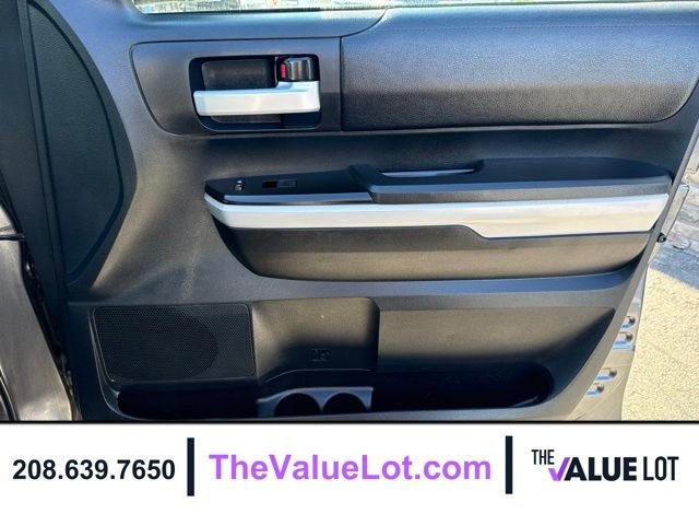 Used 2018 Gray Toyota SR5 image 12