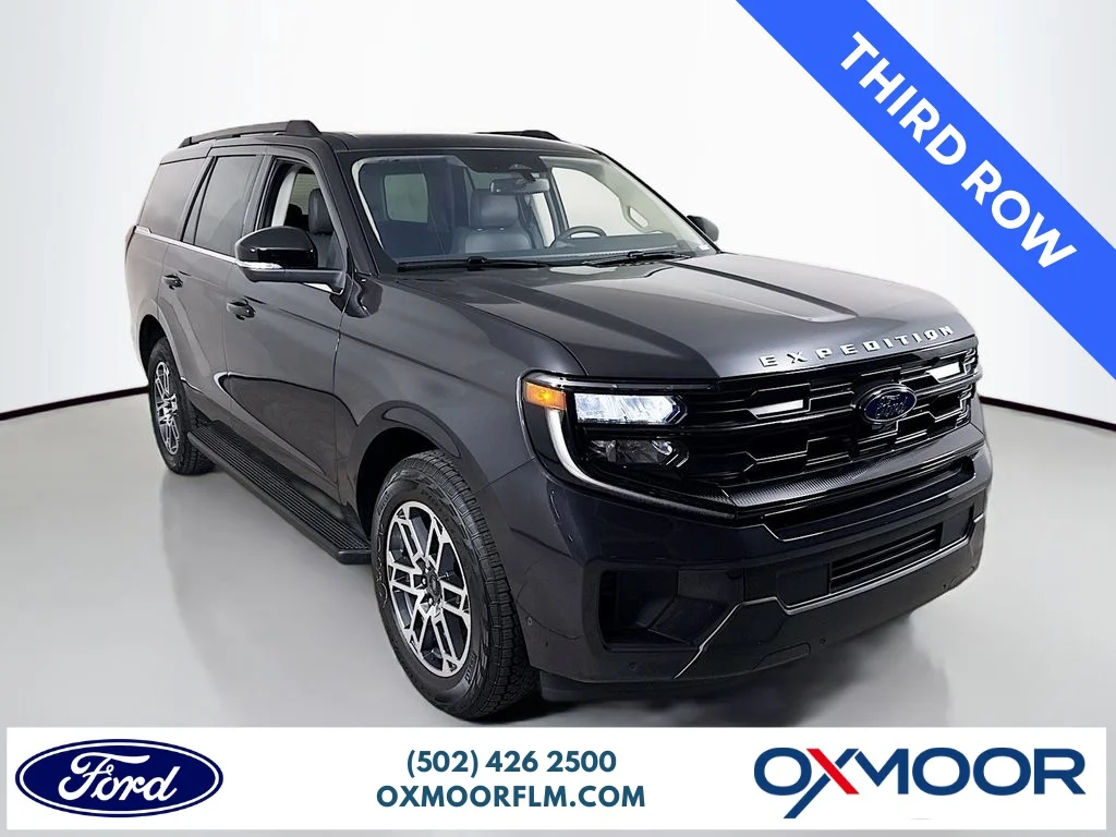 Used 2025 Dark Matter Gray Metallic Ford Active image 1