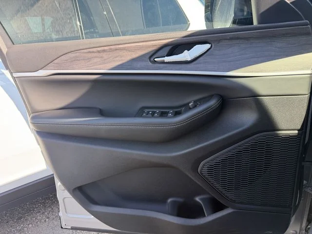 New 2026 Silver Jeep Altitude image 13