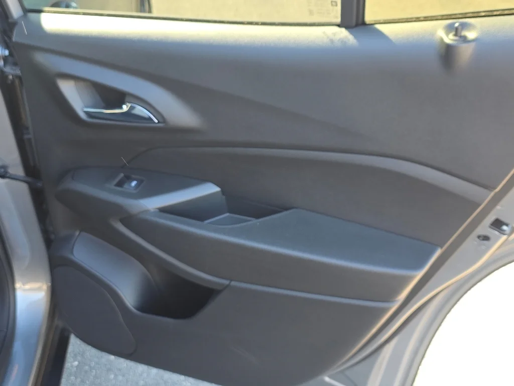 Used 2024 Sterling Gray Metallic Chevrolet 1RS image 23