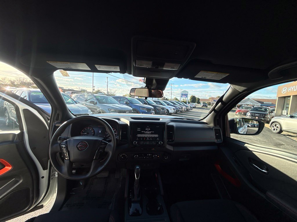 2024 Nissan Frontier PRO-4X - Photo 10