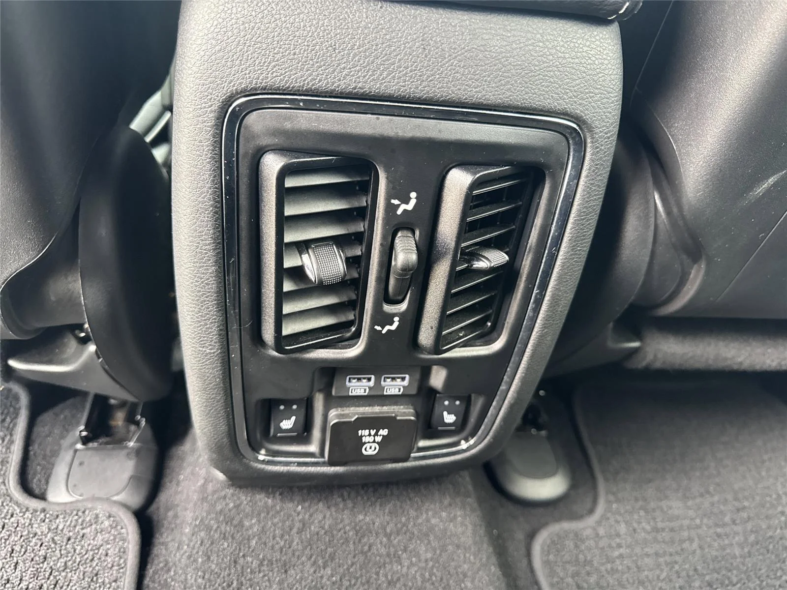 Used 2021 Ivory 3-Coat Jeep Summit image 31