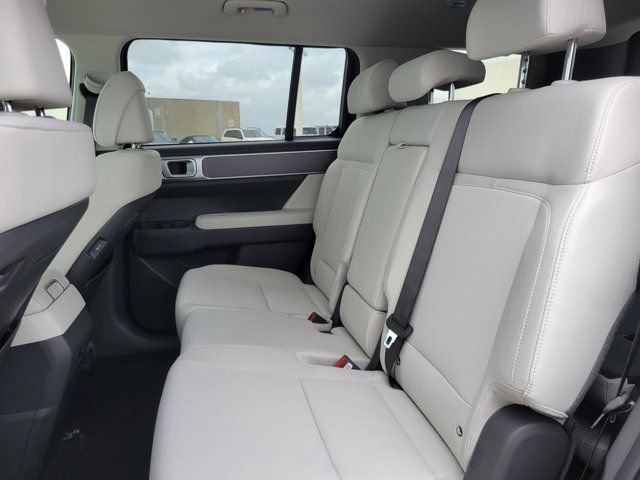 New 2026 Black Hyundai SE FWD image 7