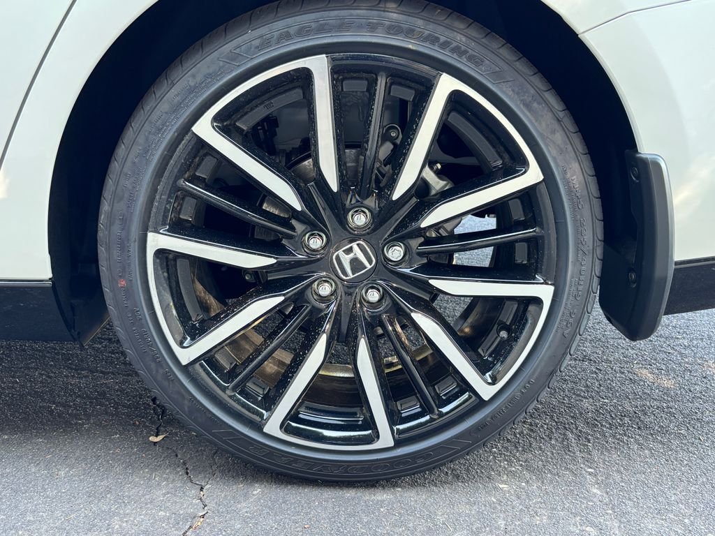 New 2026 Platinum White Pearl Honda Touring image 25