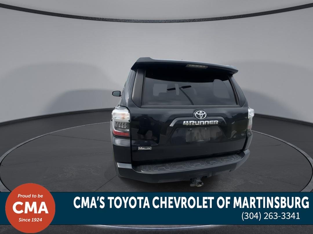 Used 2021 Midnight Black Metallic Toyota SR5 Premium image 7
