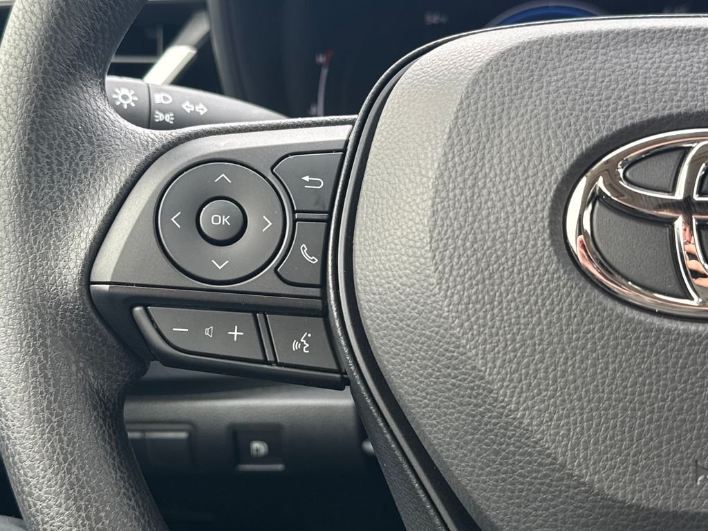 2026 Toyota Corolla LE - Photo 21