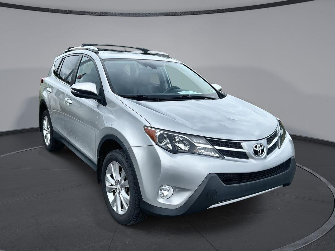 Used 2015 Classic Silver Metallic Toyota Limited image 1