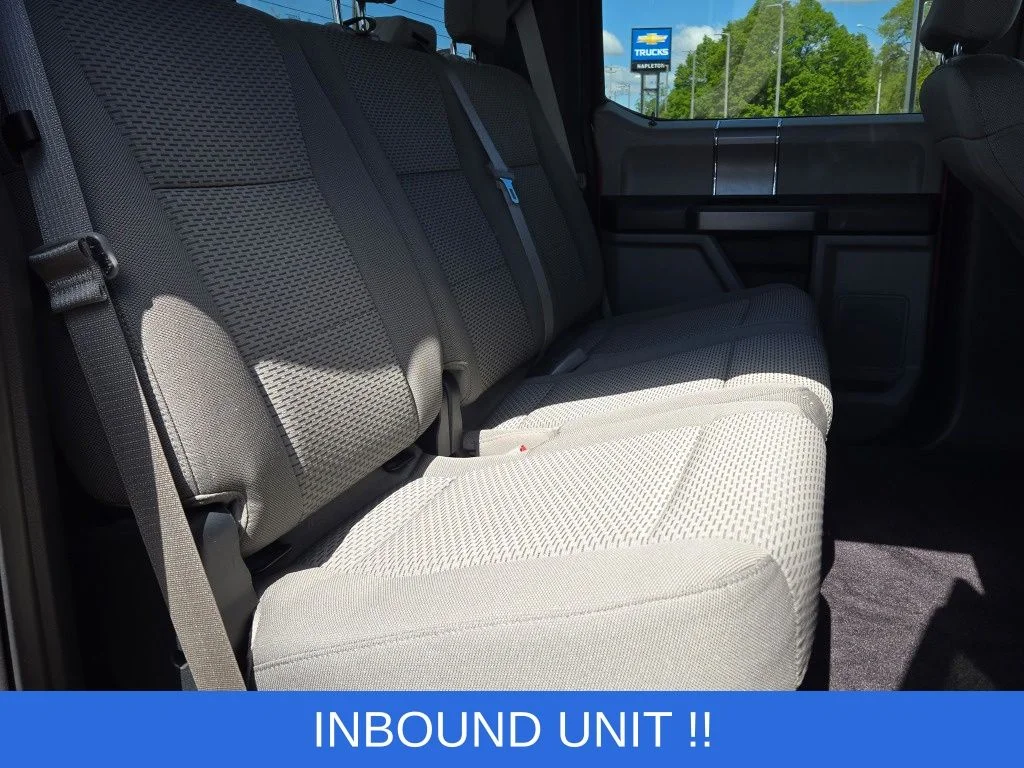 Used 2016 Red Ford XLT image 9