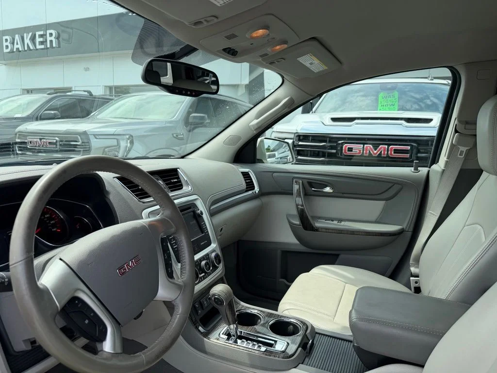 Used 2013 Gold GMC SLT-1 image 9