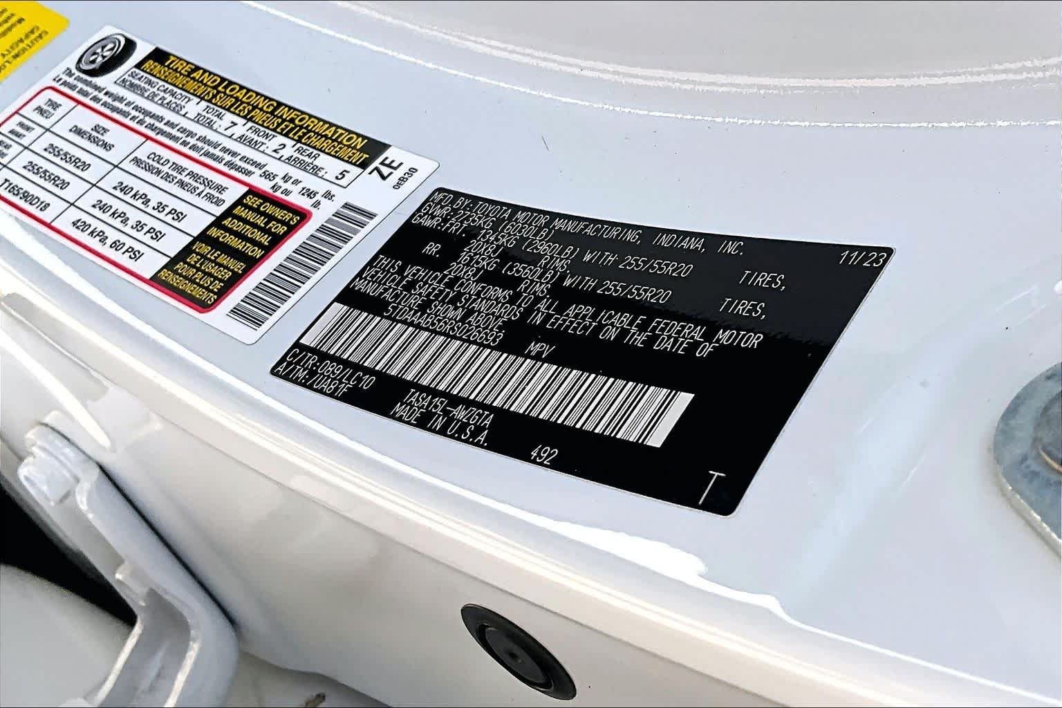 Used 2024 Wind Chill Pearl Toyota Limited image 35