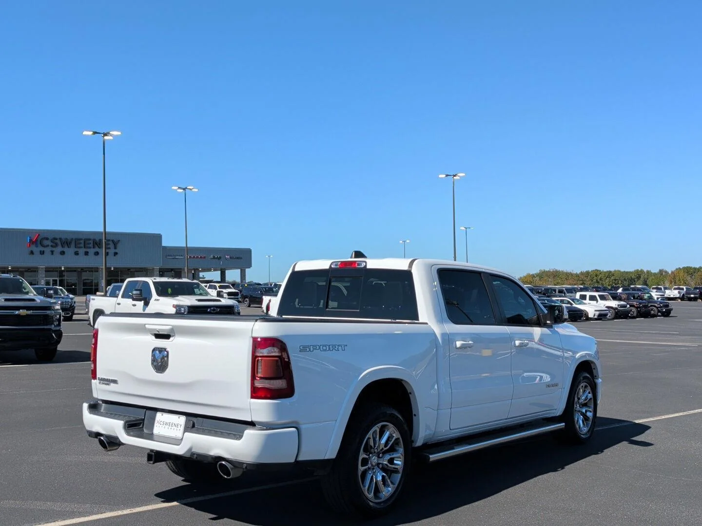 Used 2022 Bright White Clearcoat Ram Laramie image 5