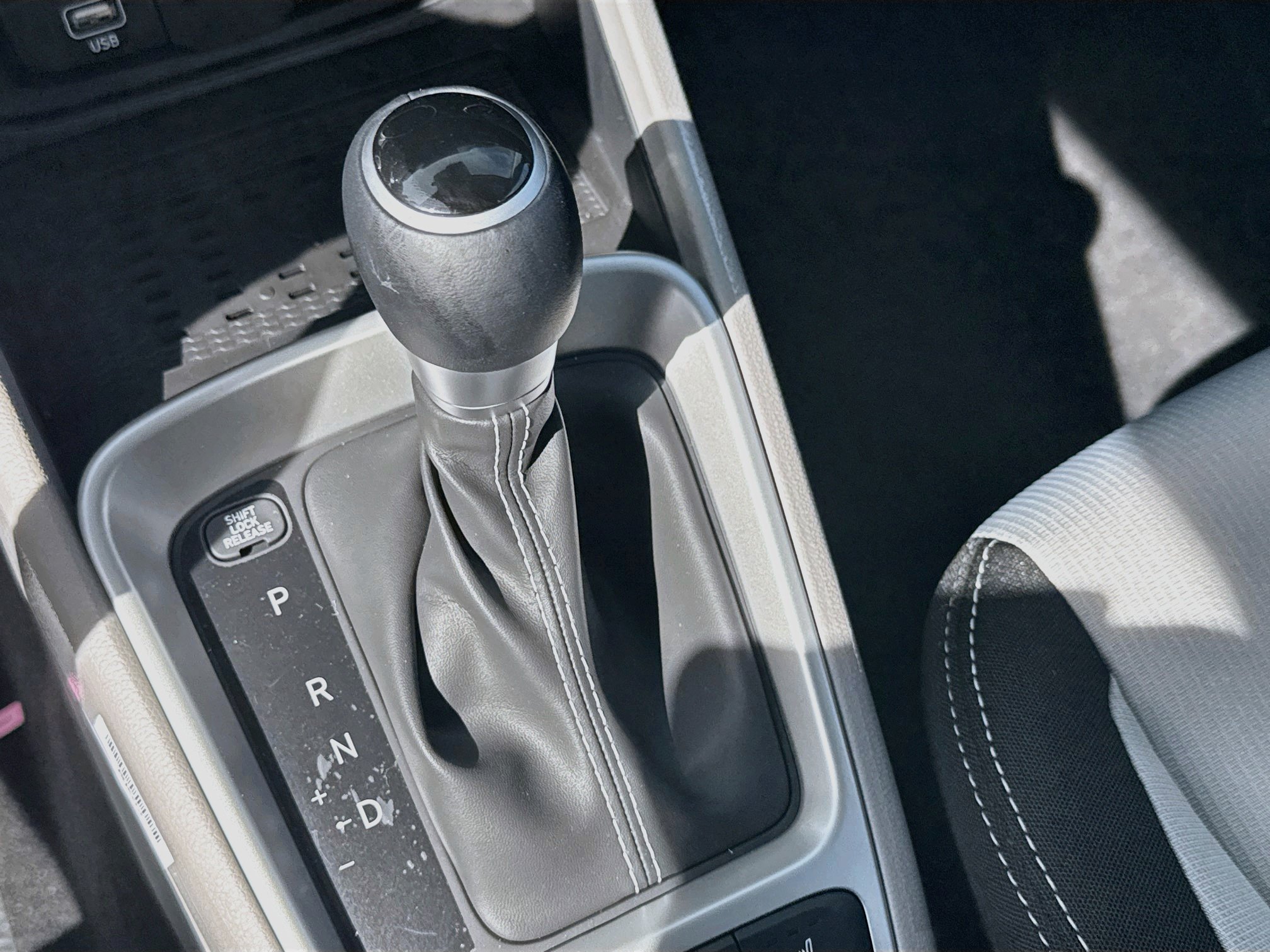 New 2026 Shimmering Silver Hyundai SEL image 37