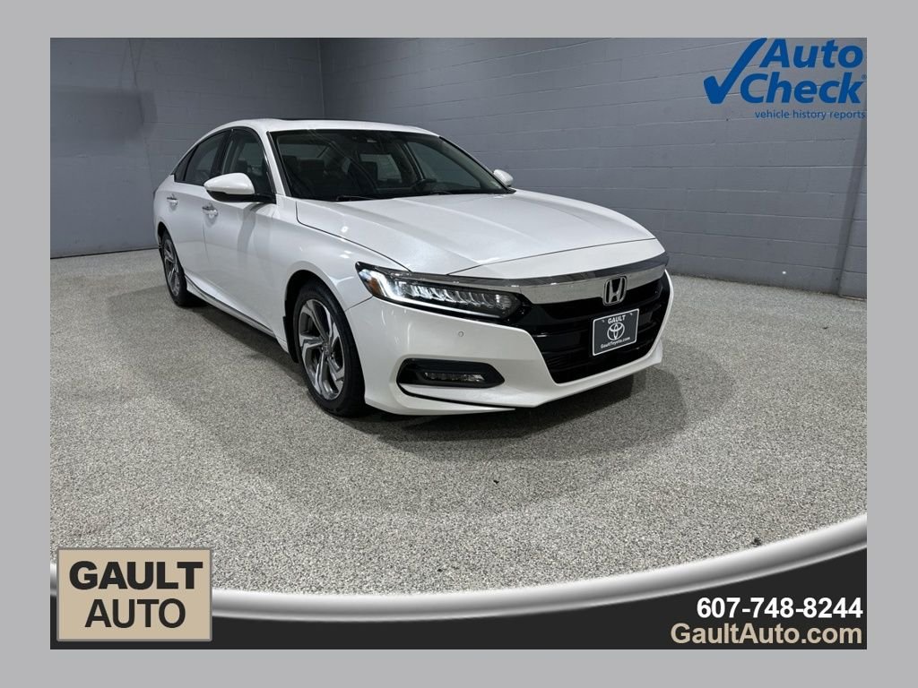 Used 2018 Platinum White Pearl Honda Touring image 1