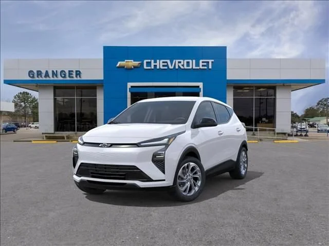 2027 Chevrolet Bolt LT - Photo 8