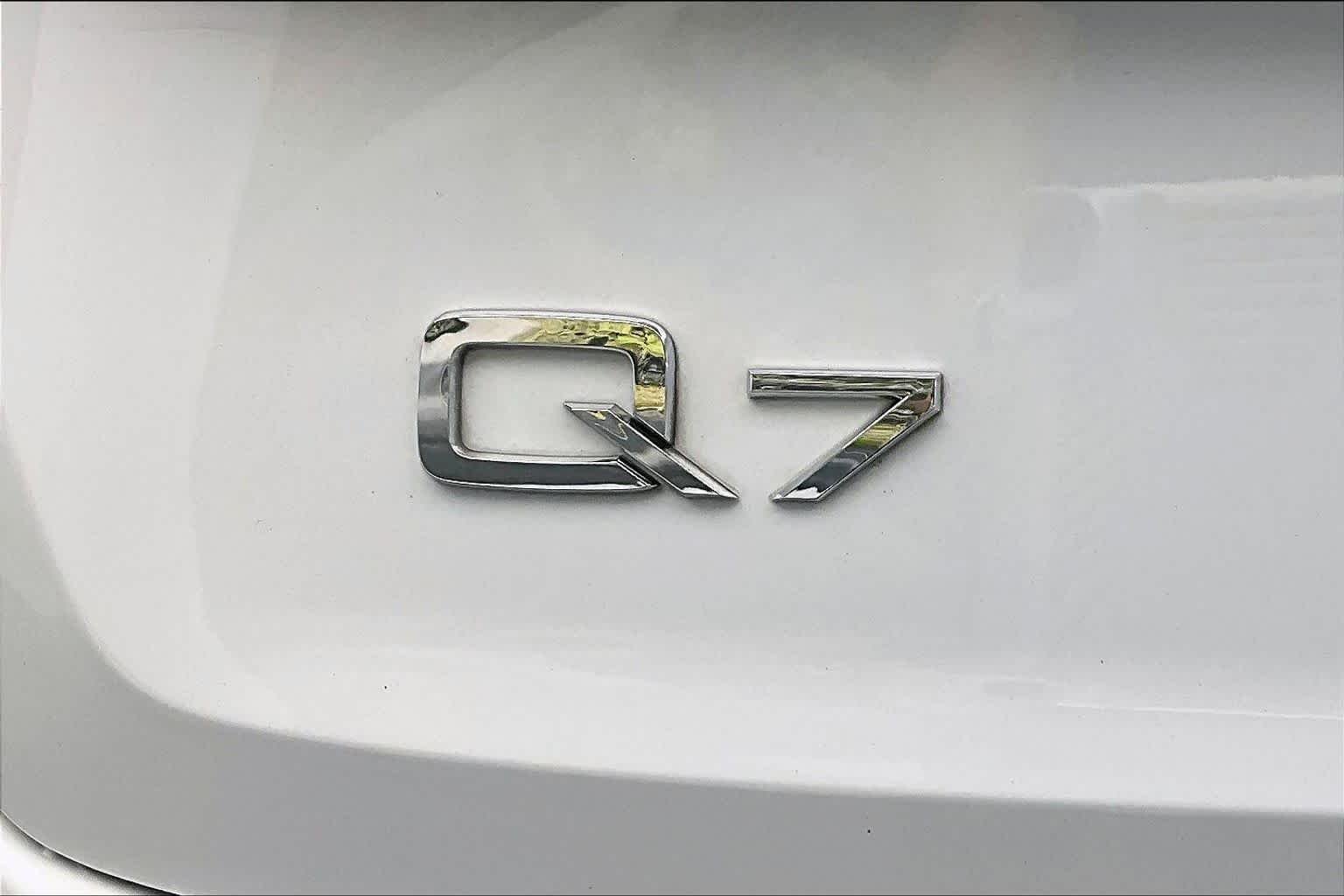Used 2023 Glacier White Metallic Audi Premium Plus image 33