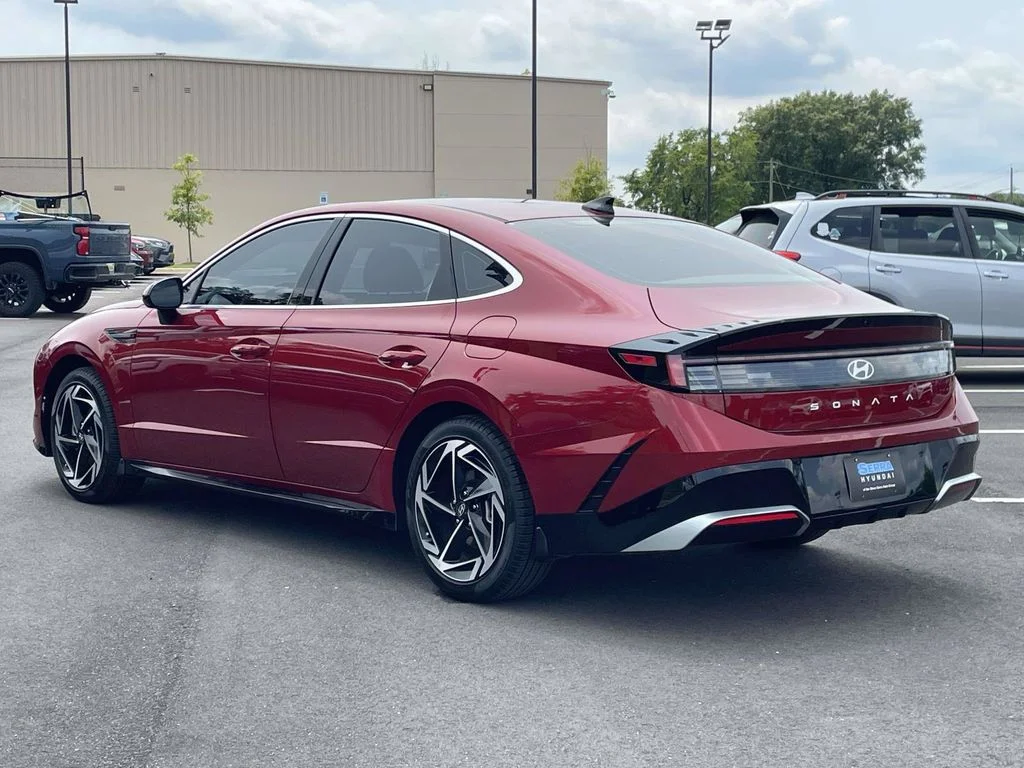 Certified Used 2026 Red Hyundai SEL Sport image 5
