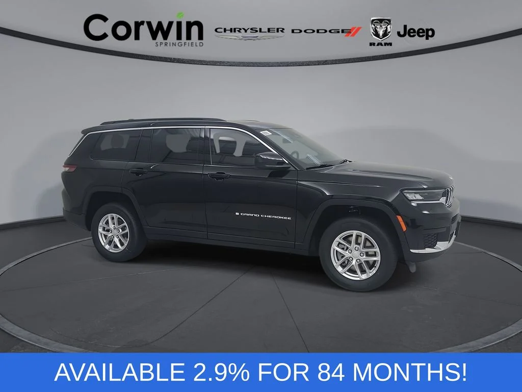 New 2026 Diamond Black Crystal Pearl-Coat Exterior Paint Jeep Laredo X image 1