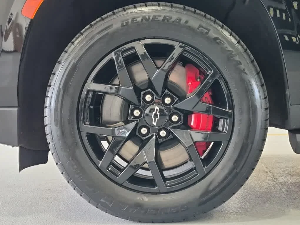 Used 2023 Black Chevrolet RST image 6