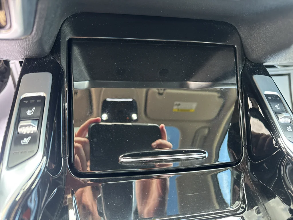 Used 2021 Everlasting Silver Kia SX Prestige image 19