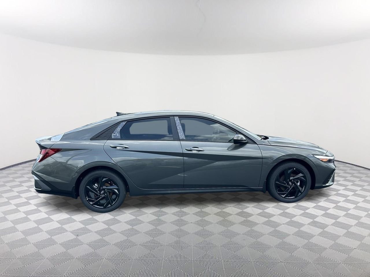 New 2026 Amazon Gray Hyundai SEL Sport image 4