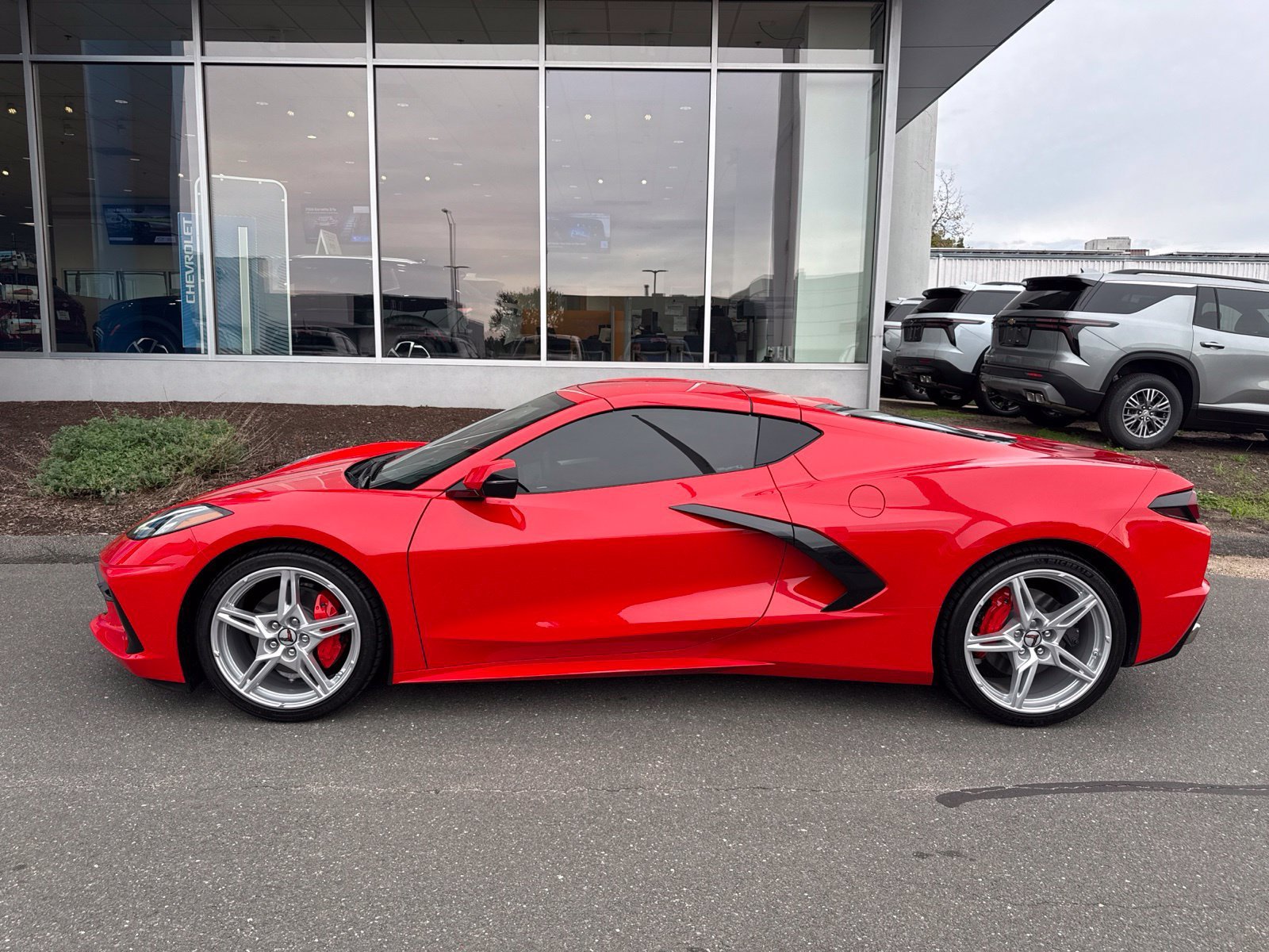 Used 2023 TORCH RED Chevrolet 2LT image 8