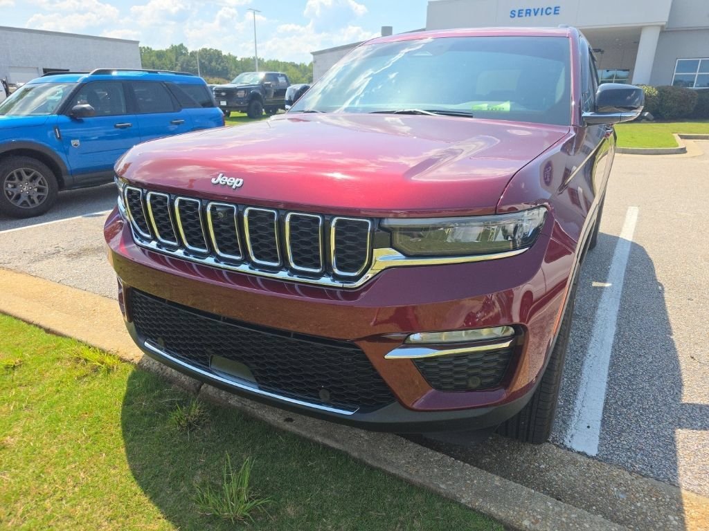 Used 2024 Red Jeep Limited image 4