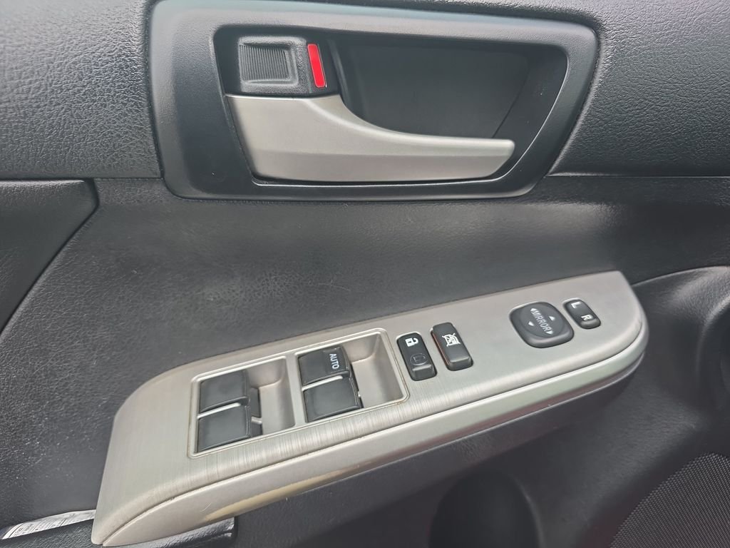 Used 2014 Red Toyota SE image 22
