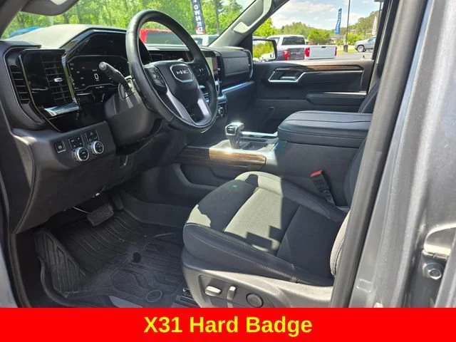Used 2025 Sterling Metallic GMC Elevation image 11