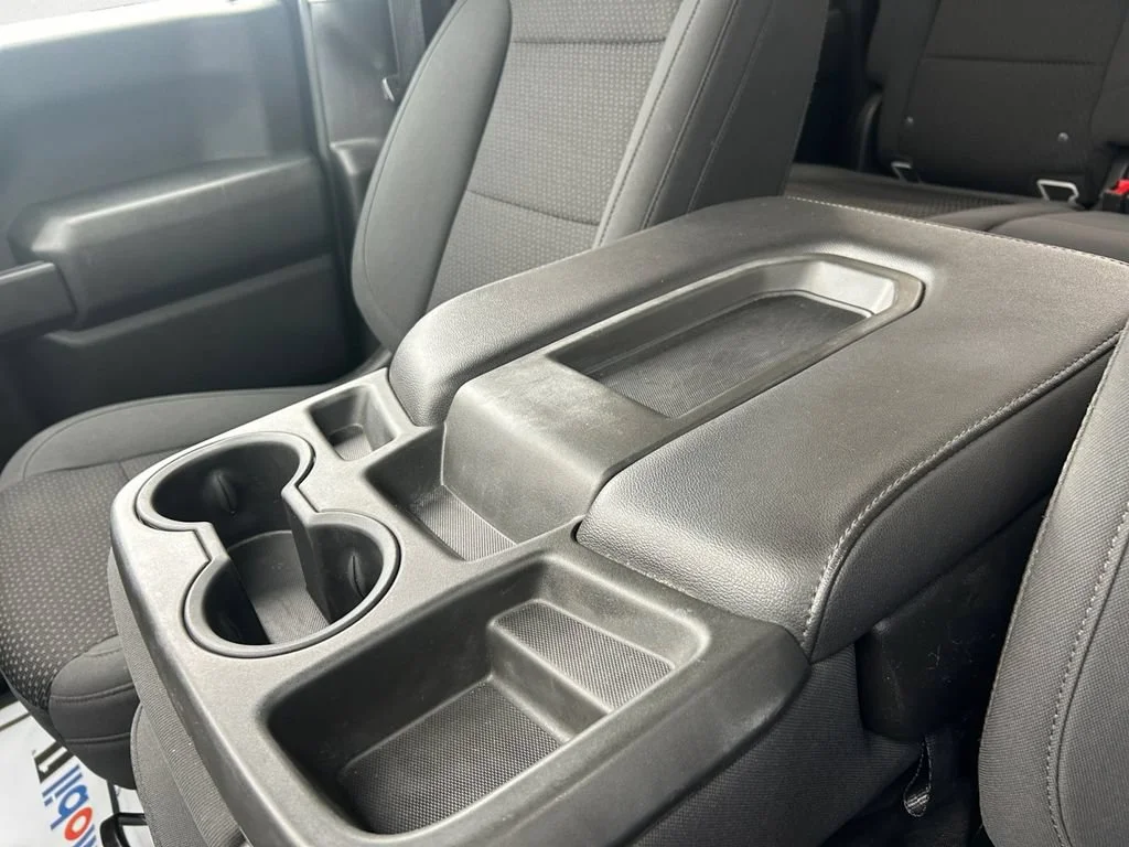 Used 2020 SUMMIT WHITE Chevrolet Custom image 11