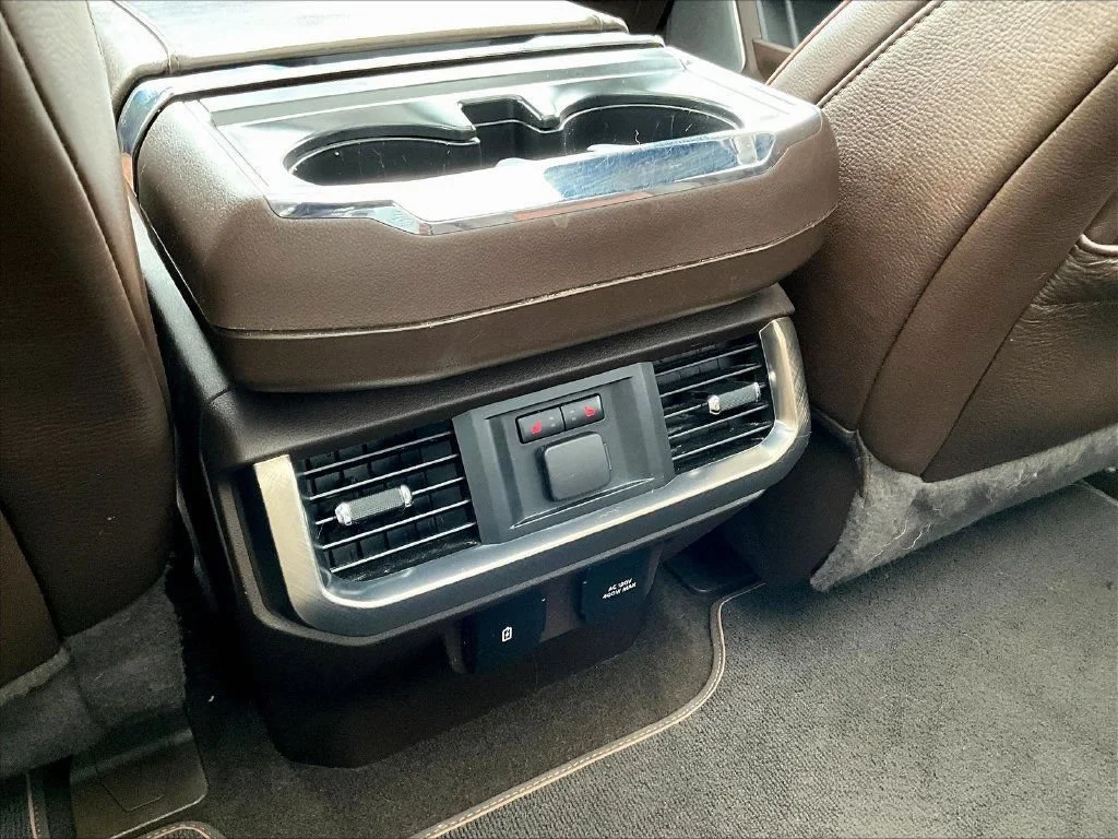 Used 2022 Antimatter Blue Metallic Ford King Ranch image 13
