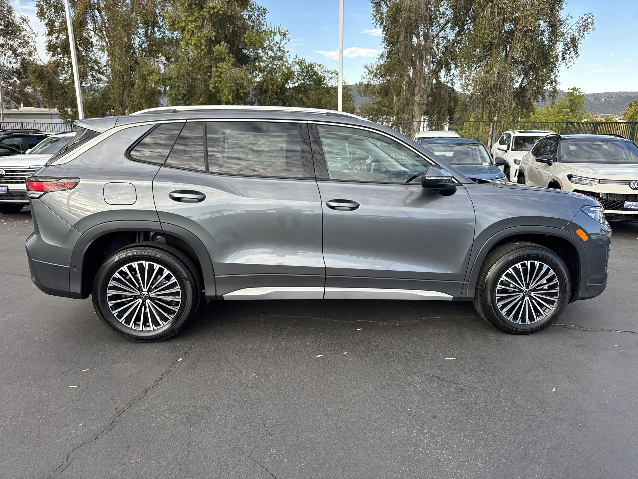 New 2026 Platinum Gray Metallic Volkswagen S image 9