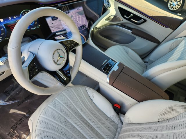 Certified Used 2023  Mercedes-Benz 580 image 7